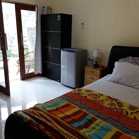 Beto Guesthouse Kalasan Dış mekan fotoğraf