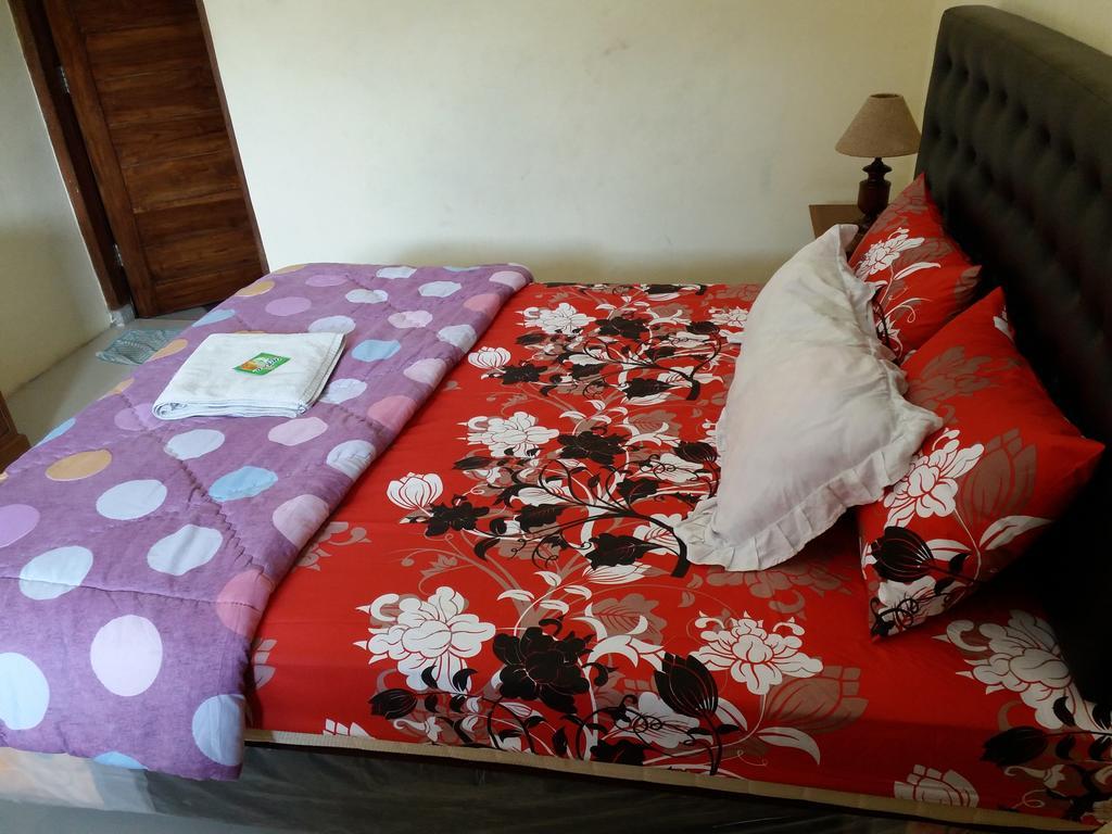 Beto Guesthouse Kalasan Dış mekan fotoğraf