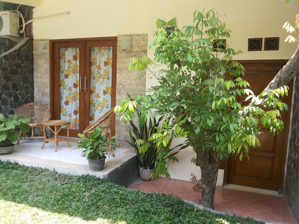 Beto Guesthouse Kalasan Dış mekan fotoğraf
